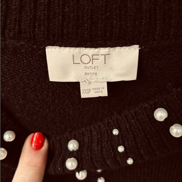 Women’s LOFT Pearl Embellished black sweater sz XXS Petite classic academia Goth - Picture 4 of 11